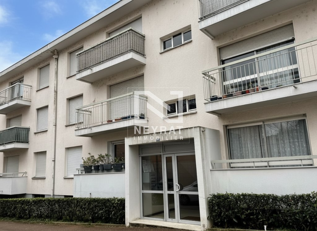 Appartement 4 pi�ces traversant - MACON - 66.07 m2 - VENDU