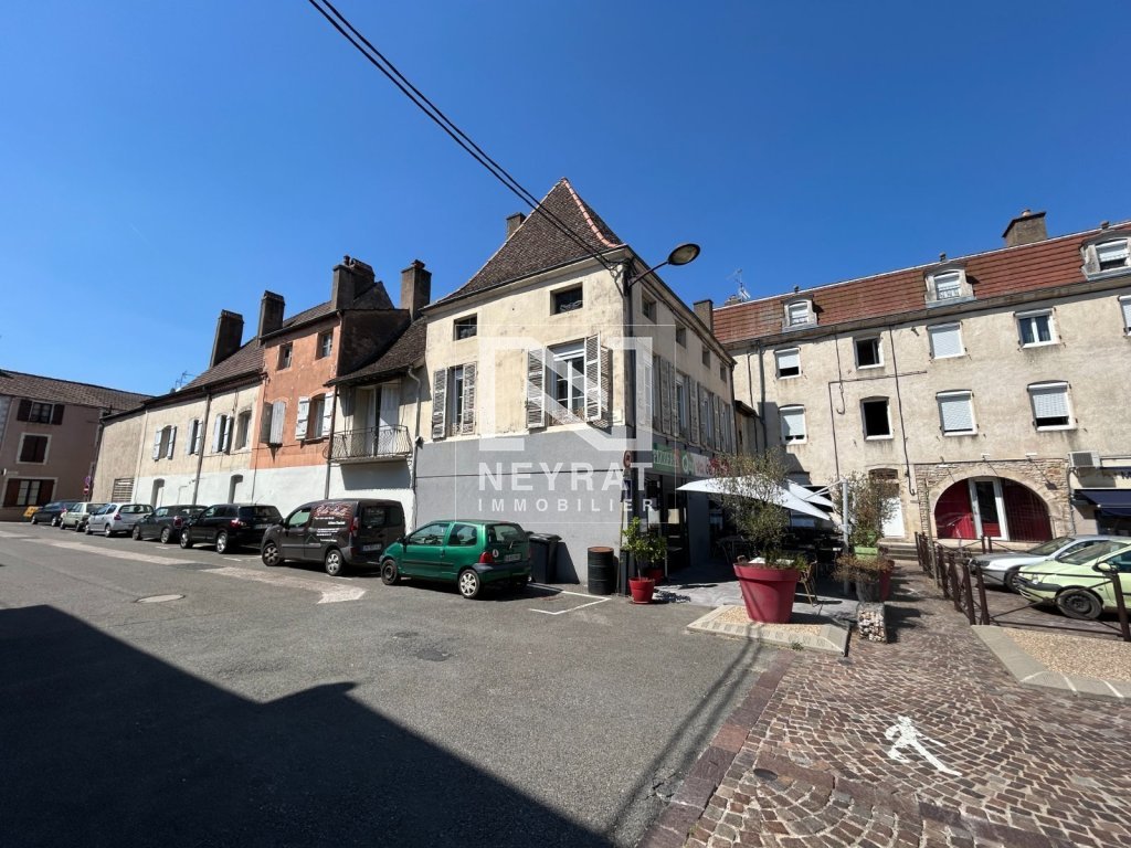Appartement T3 loué et combles aménageables A VENDRE - SENNECEY LE GRAND - 93.43 m2 - 85 000 &euro;