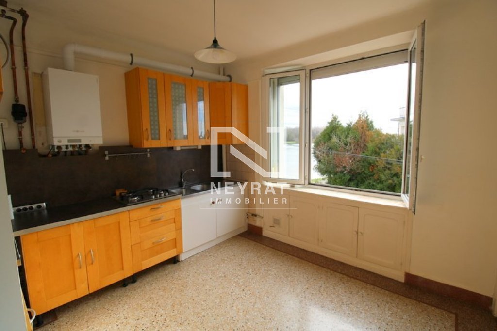 APPARTEMENT T3 - ST REMY - 70.41 m2 - 119�900�&euro;