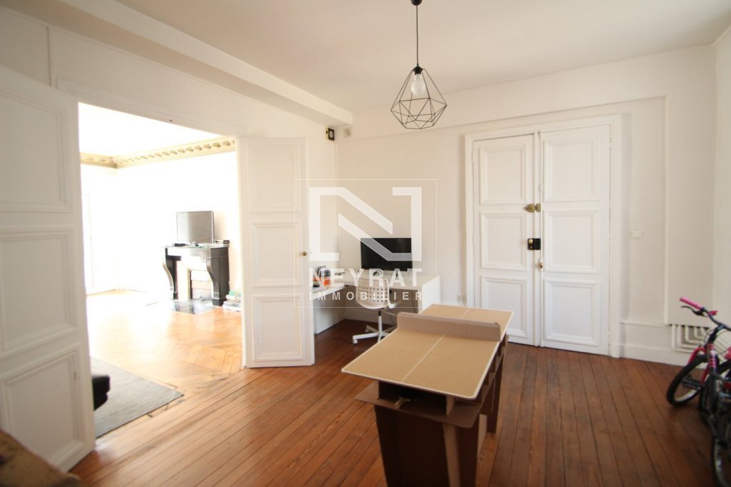 APPARTEMENT T4 A LOUER - AUTUN CENTRE - 107.19 m2 - 542€ charges comprises par mois