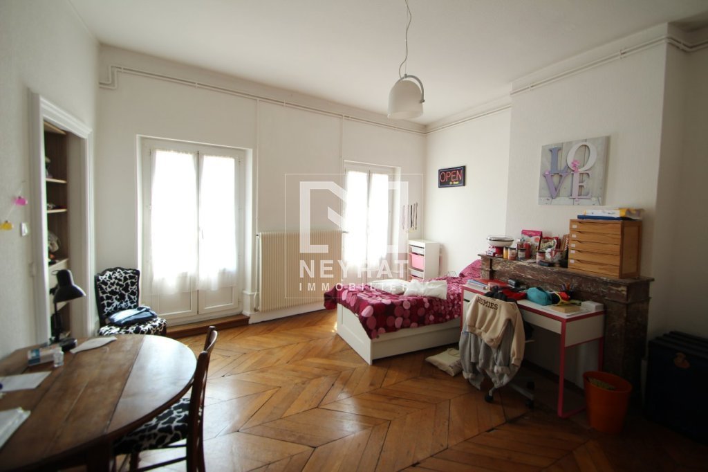 APPARTEMENT T4 A LOUER - AUTUN CENTRE - 107.19 m2 - 542€ charges comprises par mois