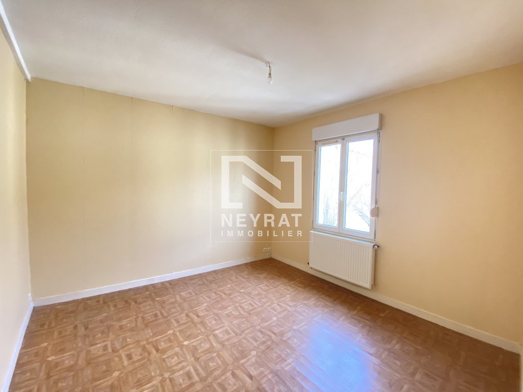APPARTEMENT T4 A LOUER - AUTUN - 70.85 m2 - 530 &euro; charges comprises par mois