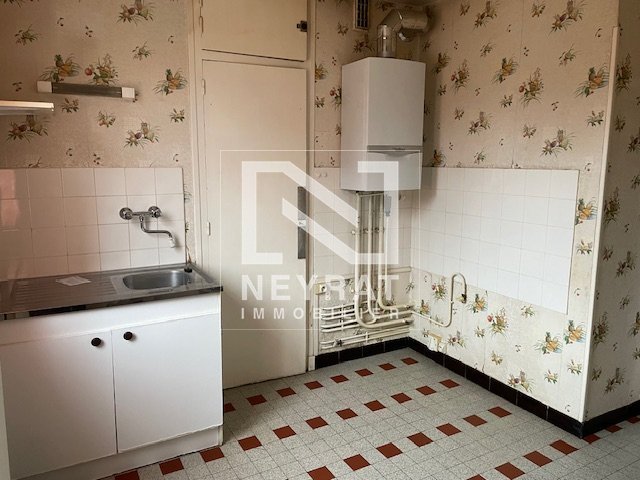 T4 lumineux 65 m� � Autun