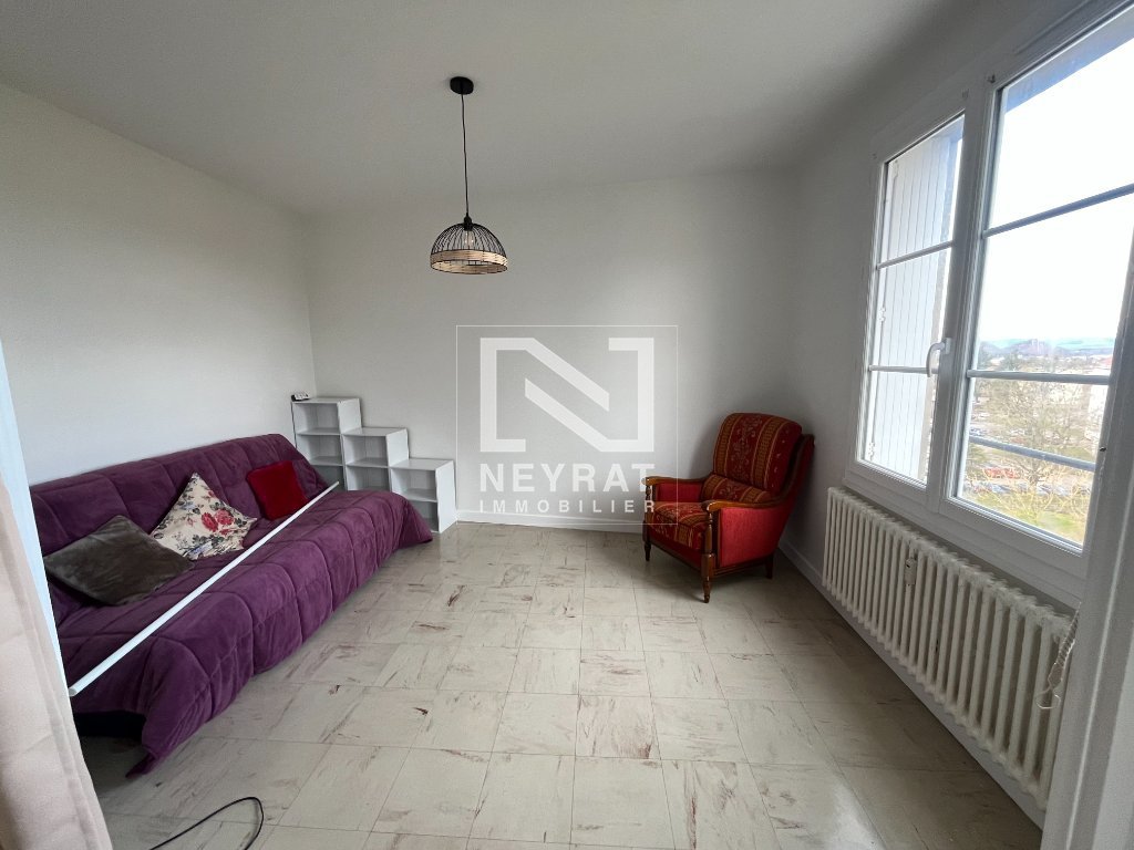 APPARTEMENT T4 A LOUER - AUTUN - 75.42 m2 - 720€ charges comprises par mois