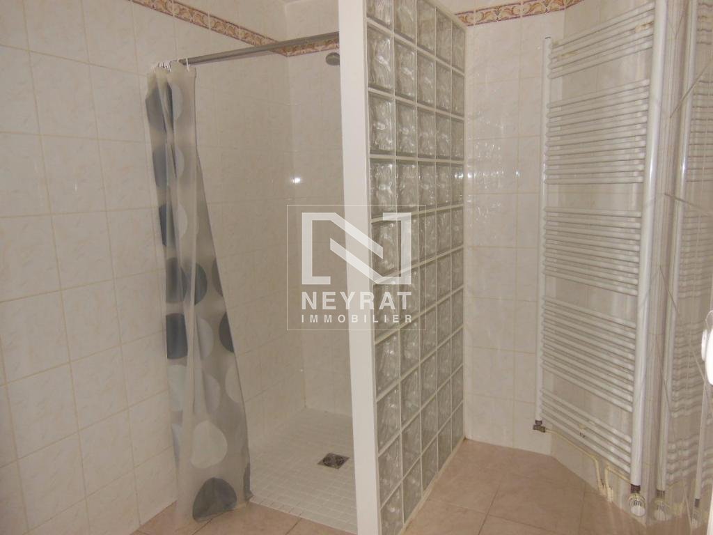 APPARTEMENT T4 A LOUER - AUXONNE CENTRE VILLE - 74 m2 - 700 &euro; charges comprises par mois