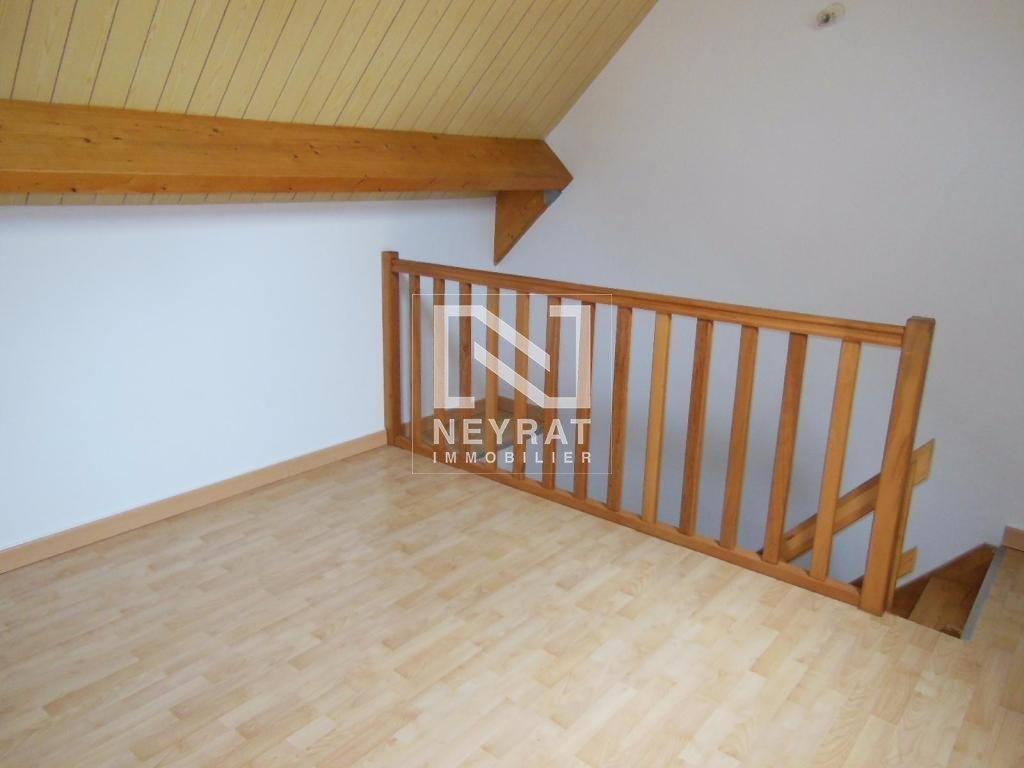 APPARTEMENT T4 A LOUER - AUXONNE CENTRE VILLE - 74 m2 - 700 &euro; charges comprises par mois