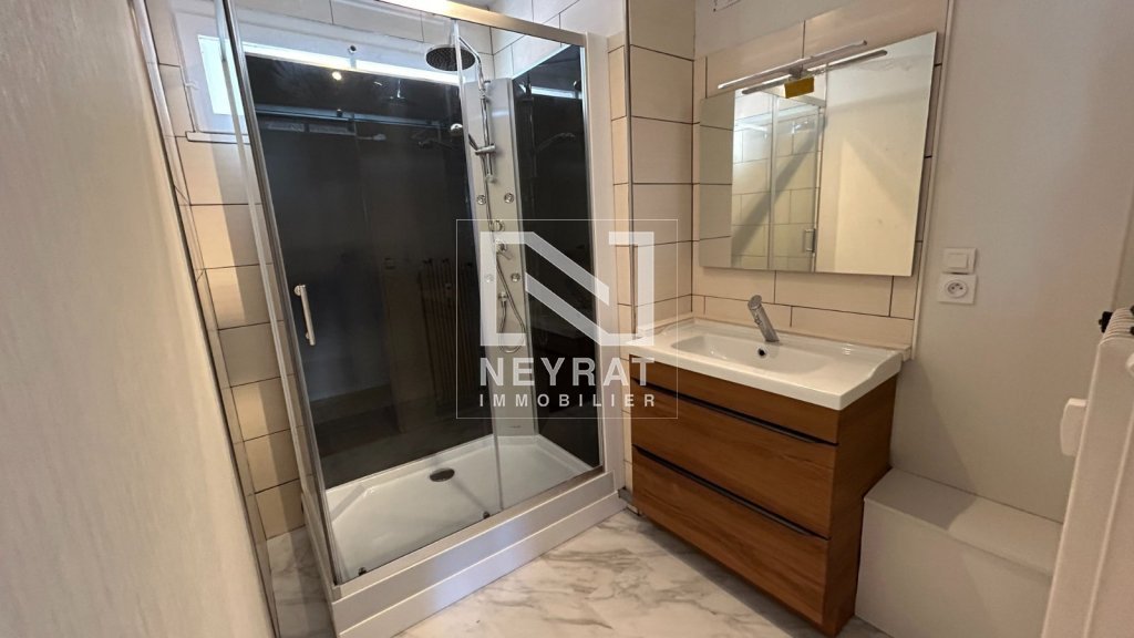 APPARTEMENT T4 A LOUER - AUXONNE - 75.8 m2 - 760 &euro; charges comprises par mois