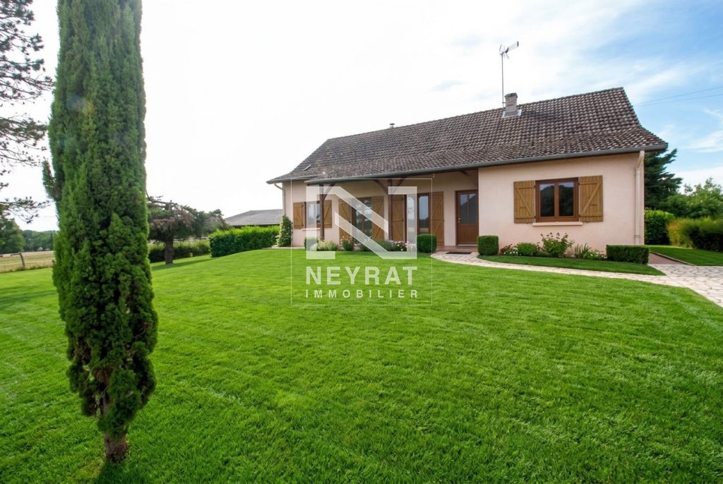 APPARTEMENT T4 A LOUER - BANTANGES - 120 m2 - 850 &euro; charges comprises par mois