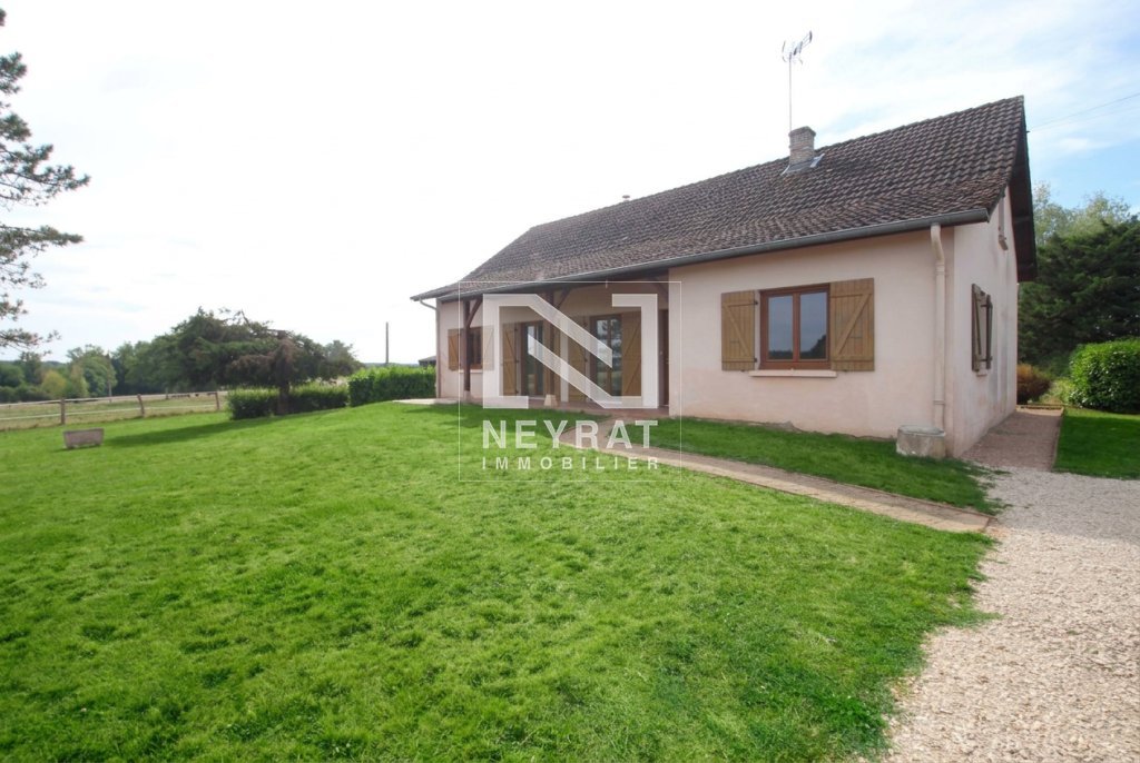 APPARTEMENT T4 A LOUER - BANTANGES - 120 m2 - 850 &euro; charges comprises par mois