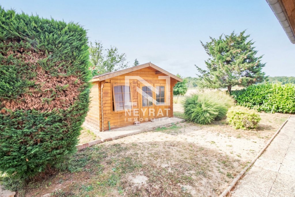 APPARTEMENT T4 A LOUER - BANTANGES - 120 m2 - 850 &euro; charges comprises par mois