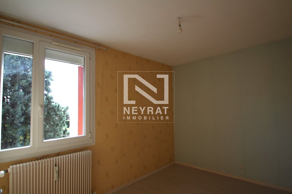 APPARTEMENT T4 - CHAGNY - 69.2 m2 - LOU&Eacute;