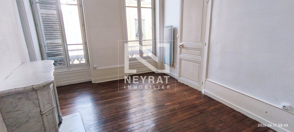 APPARTEMENT T4 A LOUER - CHALON SUR SAONE CENTRE VILLE - 103.92 m2 - 630 &euro; charges comprises par mois