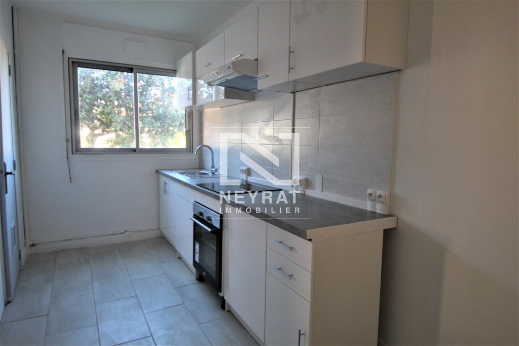 APPARTEMENT T4 A LOUER - CHALON SUR SAONE - 67,5 m2 - 690 € charges comprises par mois