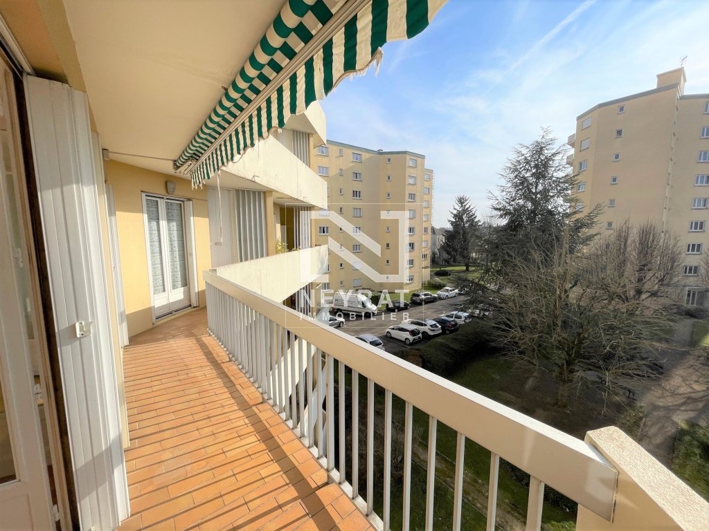 APPARTEMENT T4 - CHALON SUR SAONE - 92.3 m2 - LOU&Eacute;