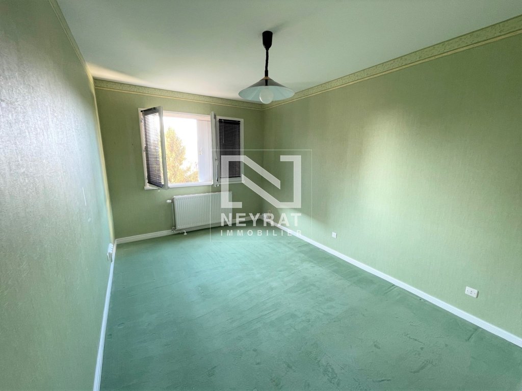 APPARTEMENT T4 - CHALON SUR SAONE - 92.3 m2 - LOU&Eacute;