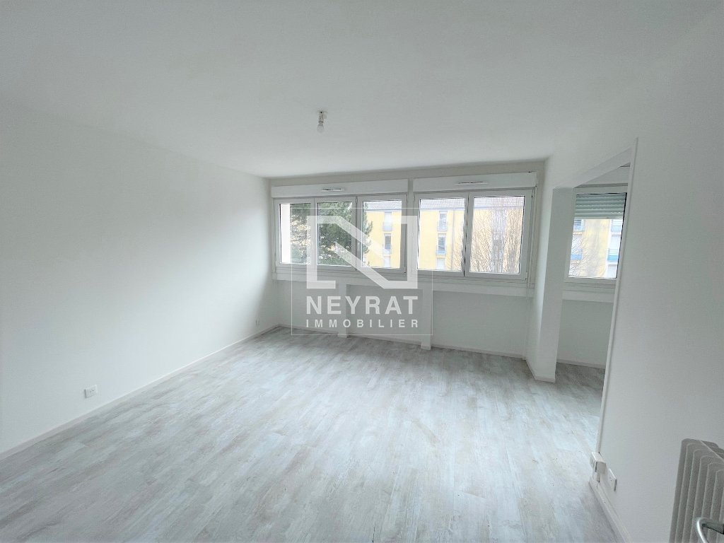 APPARTEMENT T4 A LOUER - CHALON SUR SAONE - 69.39 m2 - 732,31 &euro; charges comprises par mois