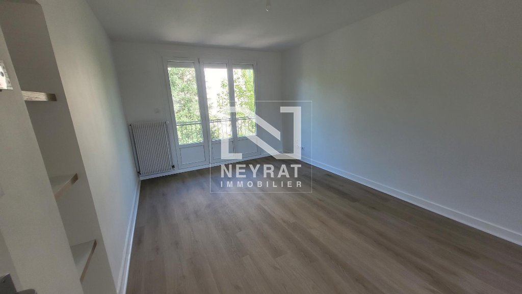 APPARTEMENT T4 A LOUER - CHALON SUR SAONE - 65.99 m2 - 859 &euro; charges comprises par mois