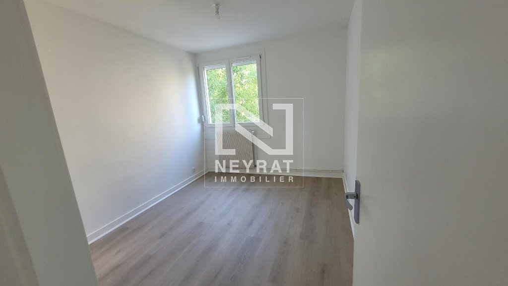 APPARTEMENT T4 A LOUER - CHALON SUR SAONE - 65.99 m2 - 859 &euro; charges comprises par mois