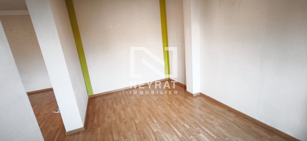 APPARTEMENT T4 A LOUER - CHALON SUR SAONE - 67.98 m2 - 580€ charges comprises par mois