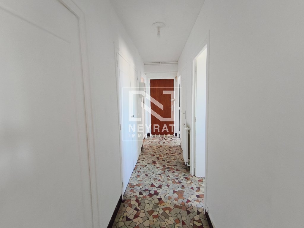 APPARTEMENT T4 A LOUER - CHALON SUR SAONE - 68.1 m2 - 800�&euro; charges comprises par mois