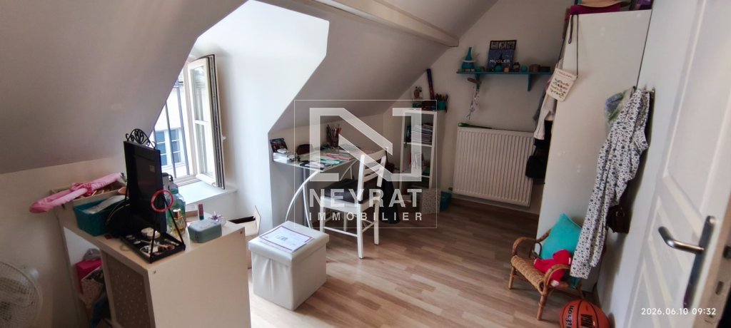 APPARTEMENT T4 A LOUER - CHALON SUR SAONE - 73 m2 - 645 &euro; charges comprises par mois