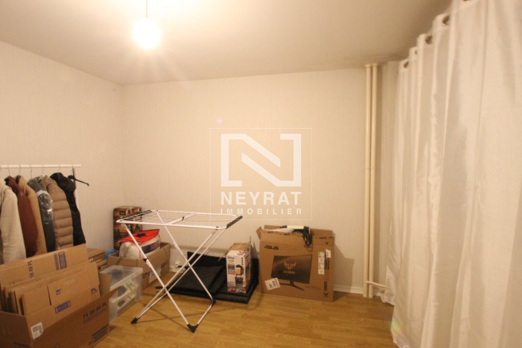 APPARTEMENT T4 A LOUER - CHALON SUR SAONE - 76.18 m2 - 765 &euro; charges comprises par mois