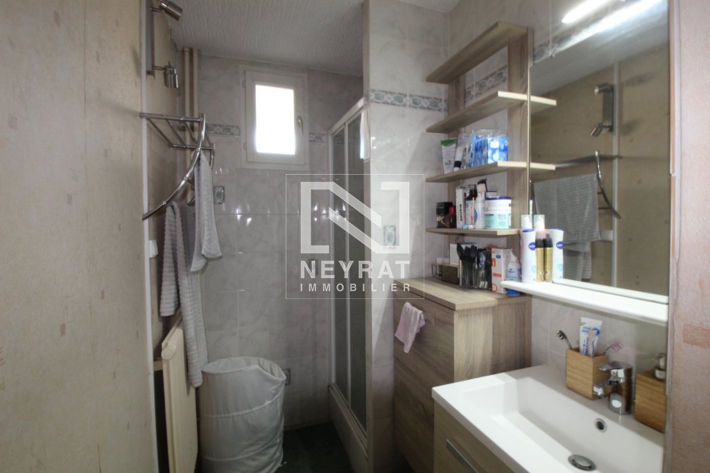 APPARTEMENT T4 A LOUER - CHALON SUR SAONE - 76.18 m2 - 765 &euro; charges comprises par mois