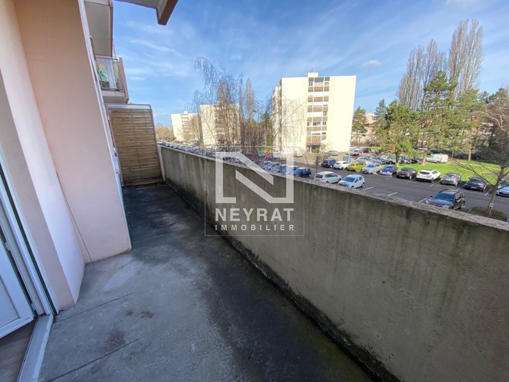 APPARTEMENT T4 - CHALON SUR SAONE - 75 m2 - LOU&Eacute;
