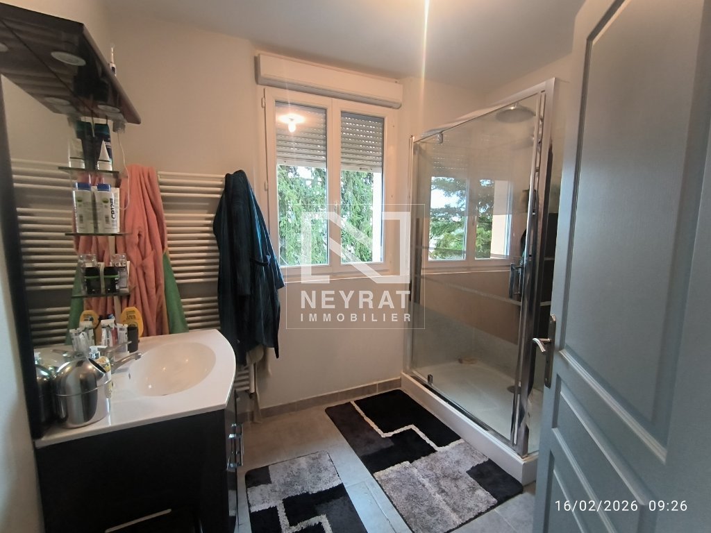 APPARTEMENT T4 A LOUER - CHATENOY LE ROYAL - 102.31 m2 - 830�&euro; charges comprises par mois