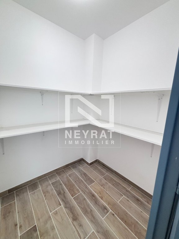 APPARTEMENT T4 A LOUER - DIGOIN - 80.74 m2 - 900 &euro; charges comprises par mois