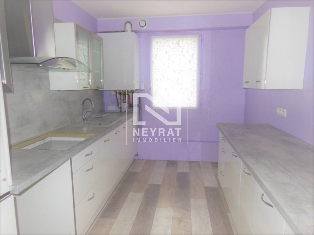 APPARTEMENT T4 A LOUER - DIJON - 77.34 m2 - 930€ charges comprises par mois