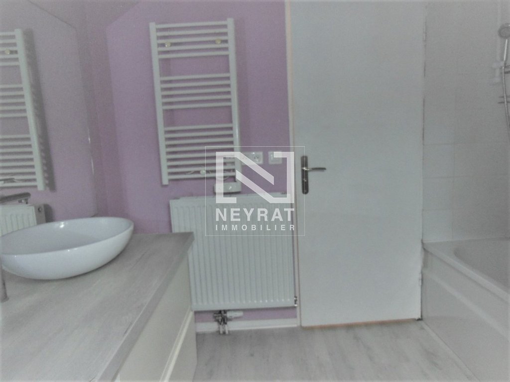 APPARTEMENT T4 - DIJON - 77.34 m2 - LOU&Eacute;