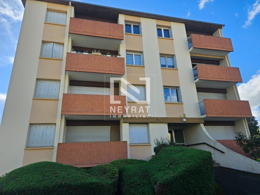 APPARTEMENT T4 - EPINAC - 74.57 m2 - LOU&Eacute;