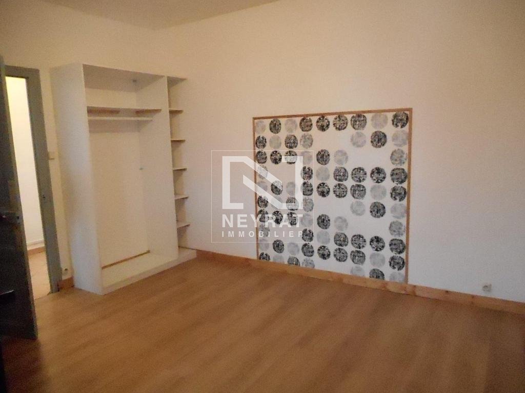 APPARTEMENT T4 A LOUER - LOUHANS - 114.47 m2 - 580€ charges comprises par mois