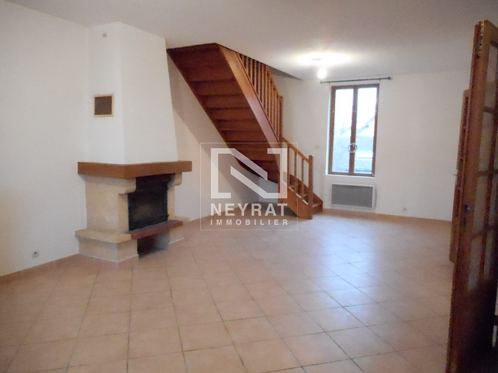 APPARTEMENT T4 - LOUHANS - 114.47 m2 - LOU&Eacute;