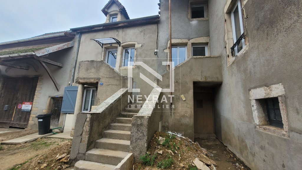 APPARTEMENT T4 A LOUER - SENNECEY LE GRAND - 54.17 m2 - 640 &euro; charges comprises par mois