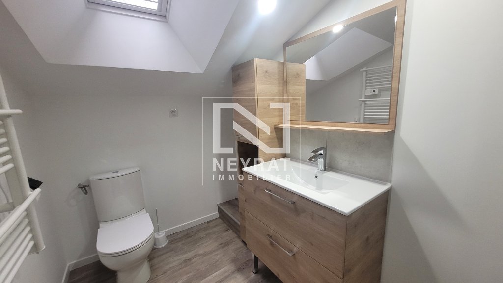 APPARTEMENT T4 A LOUER - SENNECEY LE GRAND - 54.17 m2 - 640 &euro; charges comprises par mois