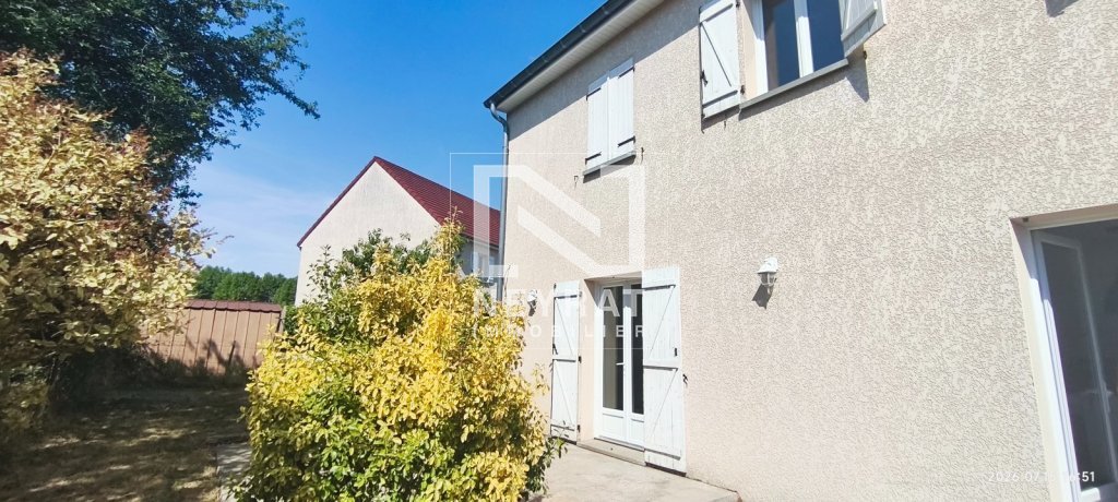 APPARTEMENT T4 - ST DESERT - 92 m2 - LOU&Eacute;