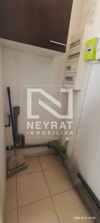 APPARTEMENT T4 - ST DESERT - 92 m2 - LOU&Eacute;