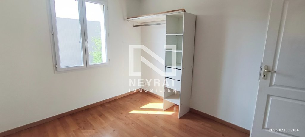 APPARTEMENT T4 - ST DESERT - 92 m2 - LOU&Eacute;