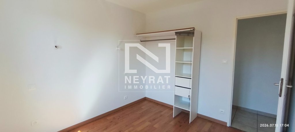 APPARTEMENT T4 - ST DESERT - 92 m2 - LOU&Eacute;
