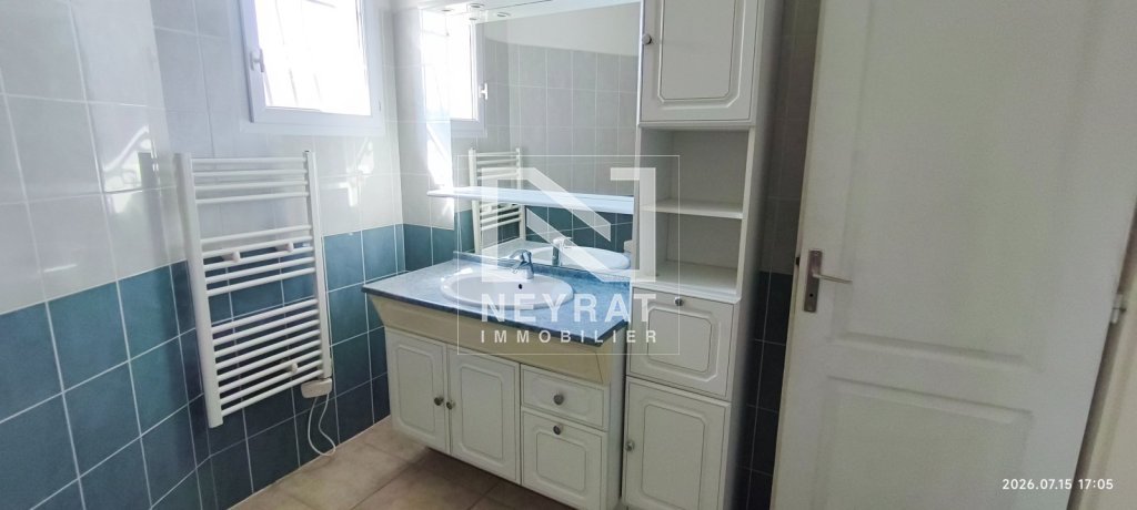APPARTEMENT T4 - ST DESERT - 92 m2 - LOU&Eacute;