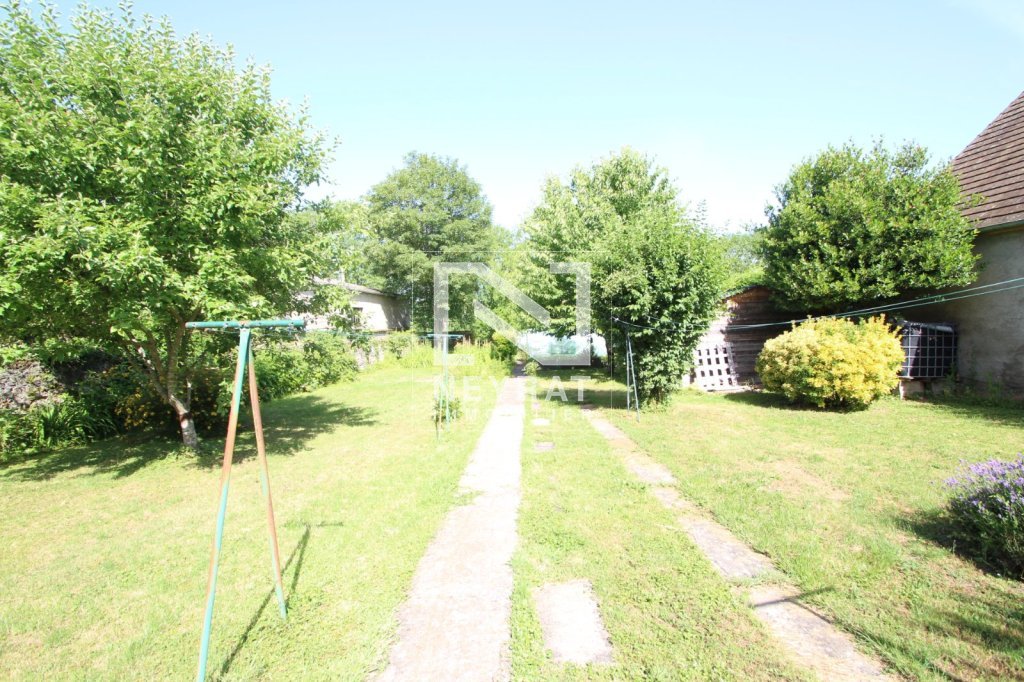 Appartement dans maison individuelle A LOUER - ST LEGER SUR DHEUNE - 95 m2 - 850 &euro; charges comprises par mois