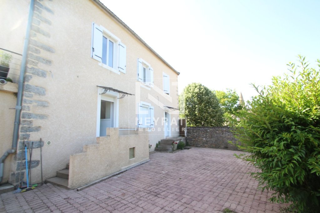Appartement dans maison individuelle A LOUER - ST LEGER SUR DHEUNE - 95 m2 - 850 &euro; charges comprises par mois