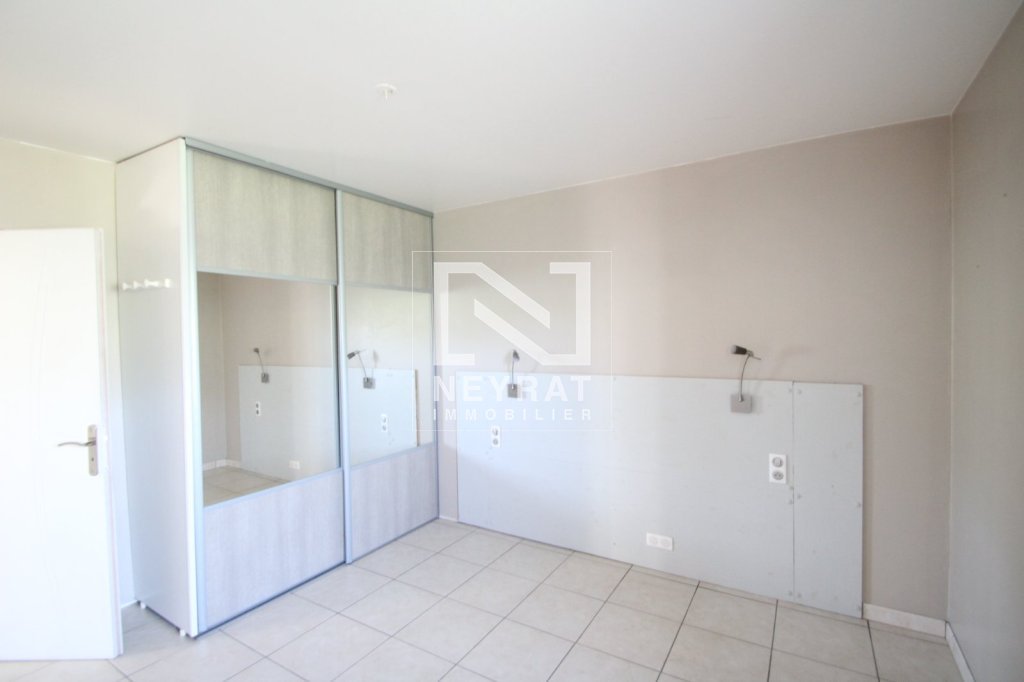 Appartement dans maison individuelle A LOUER - ST LEGER SUR DHEUNE - 95 m2 - 850 &euro; charges comprises par mois