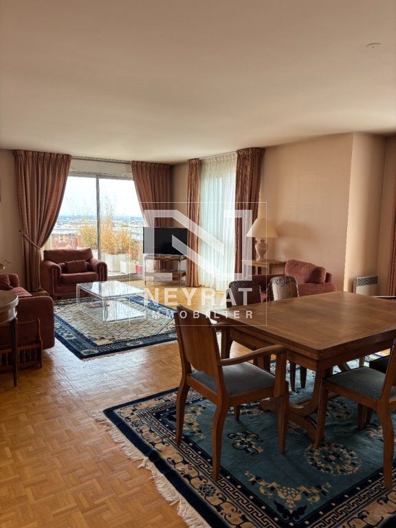 GRAND T4 MEUBLE EN ROOFTOP AVEC TERRASSE 75M², CAVE, BOX ET PARKING