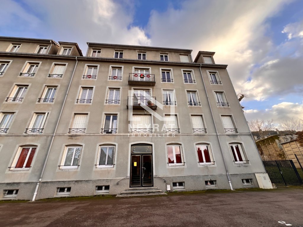 APPARTEMENT T4 - AUTUN - 87.48 m2 - VENDU