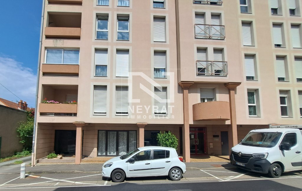 APPARTEMENT T4 A VENDRE - AUTUN - 85.63 m2 - 90000€
