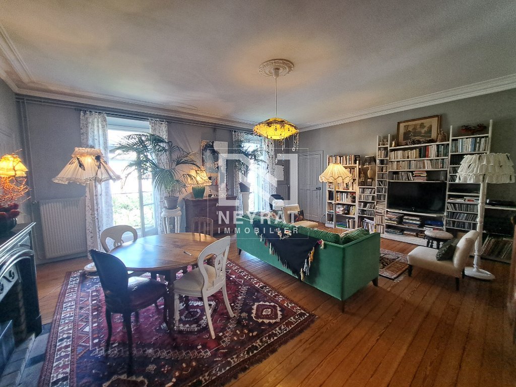 APPARTEMENT T4 A VENDRE - AUTUN - 122.1 m2 - 205000€