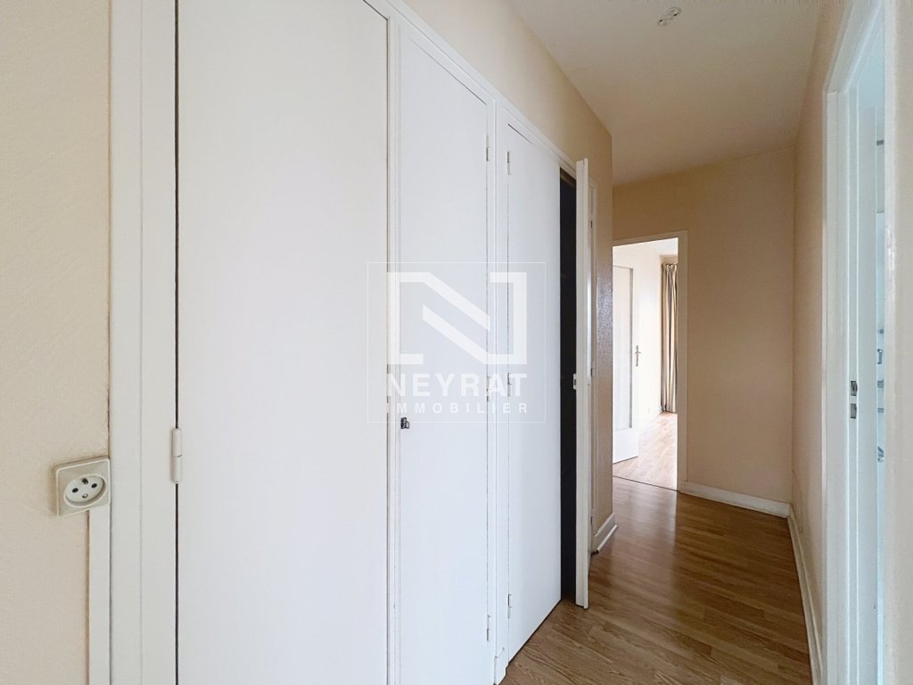 APPARTEMENT T4 A VENDRE - AUTUN - 113.9 m2 - 129�900�&euro;